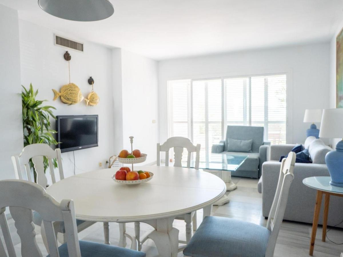 Apartamento En Primera Linea De Mar 阿尔姆尼卡 外观 照片