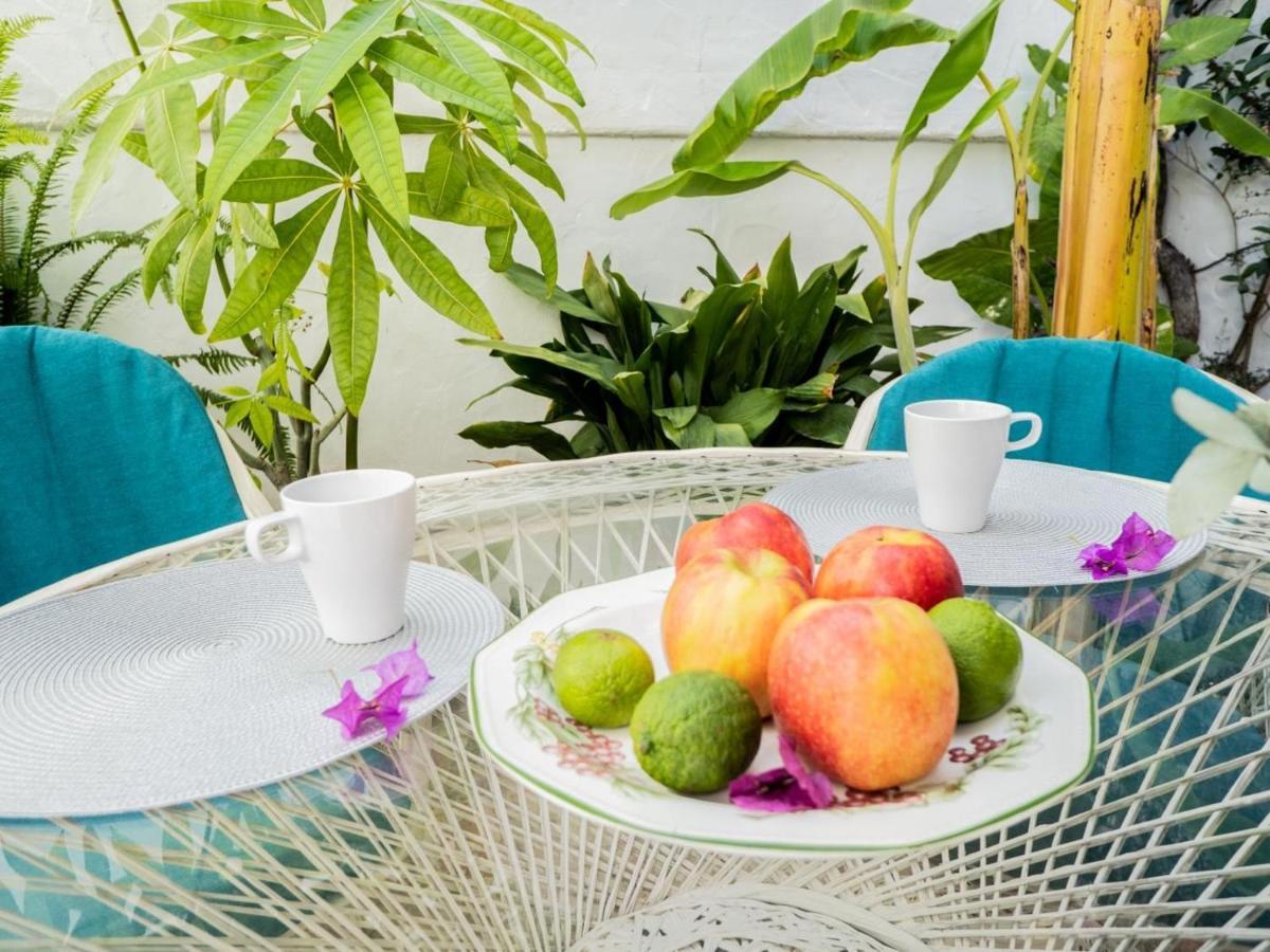 Apartamento En Primera Linea De Mar 阿尔姆尼卡 外观 照片