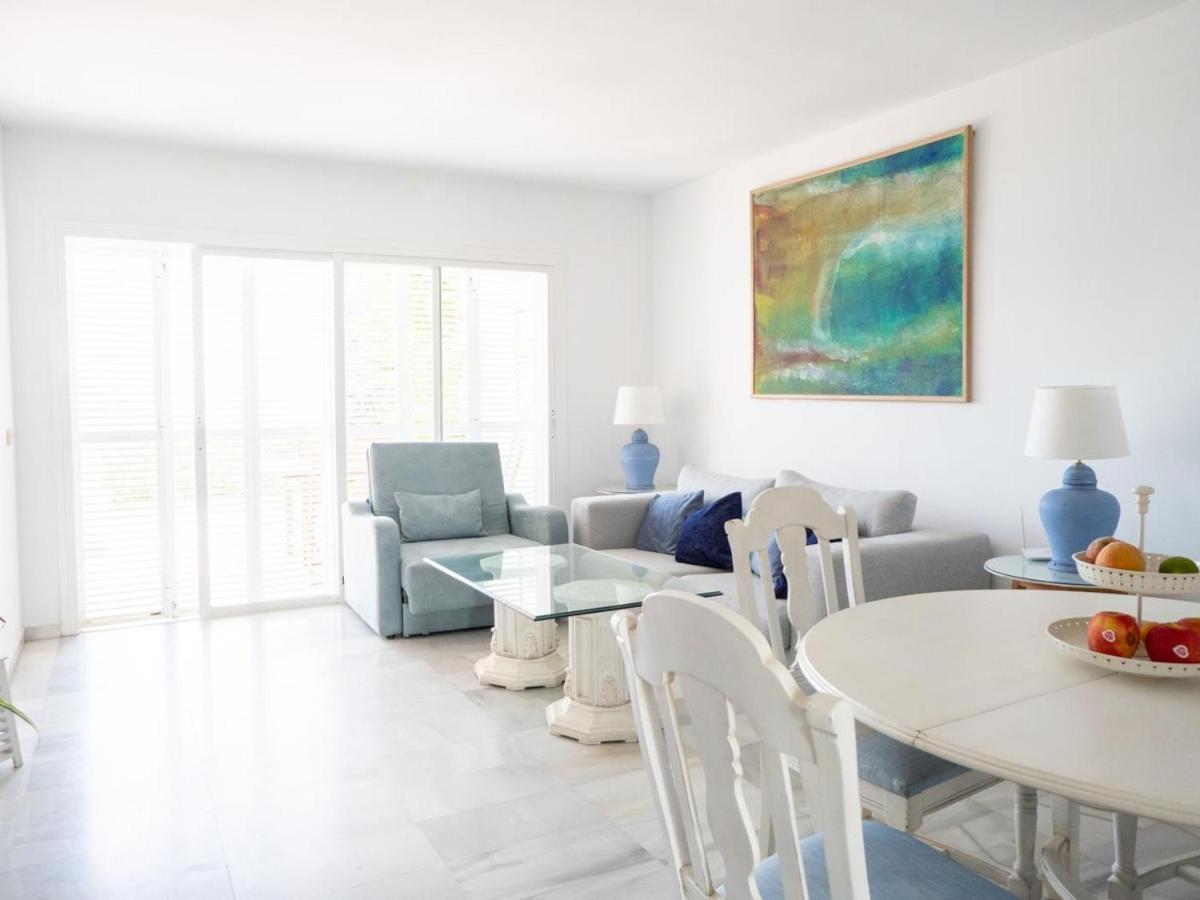 Apartamento En Primera Linea De Mar 阿尔姆尼卡 外观 照片